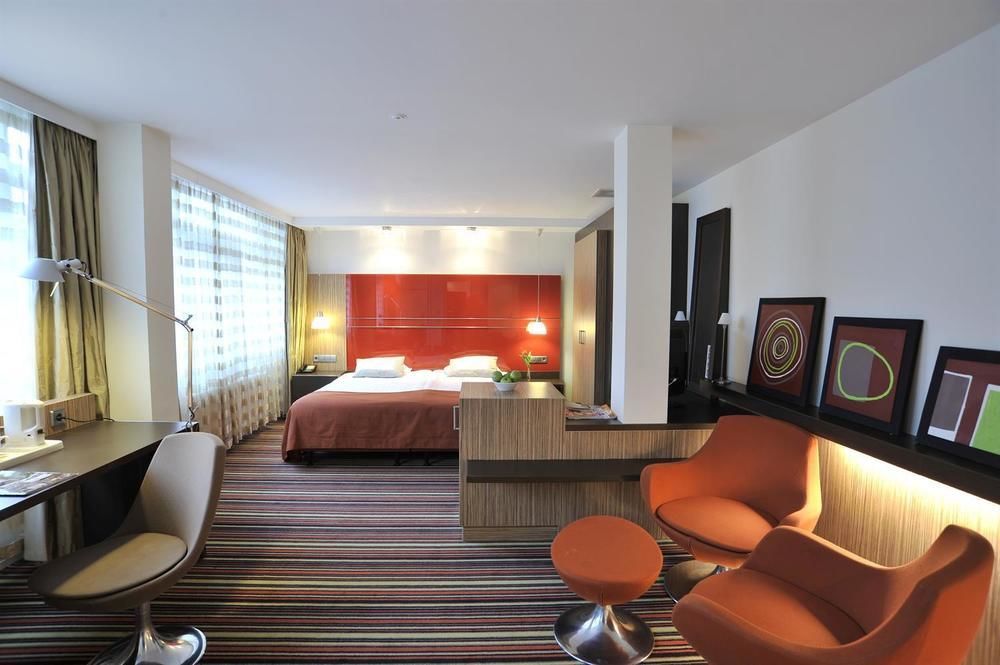 Fletcher Hotel Restaurant Амерсфорт Екстериор снимка