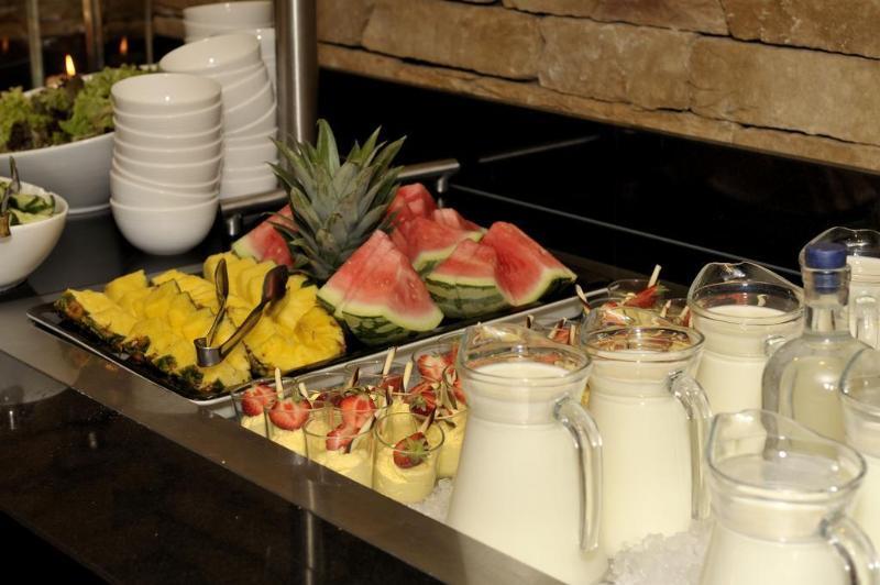 Fletcher Hotel Restaurant Амерсфорт Екстериор снимка